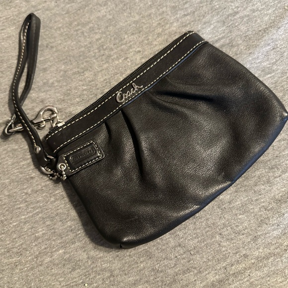Coach wristlet black leather - Picture 1 of 2